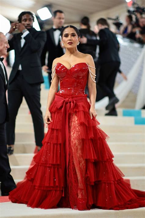 salma hayek met gala.